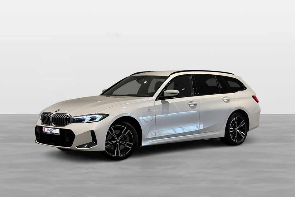 BMW 330, 2026, 2.0, 215 kW, гибрид (бензин/электричество), автомат, полный привод