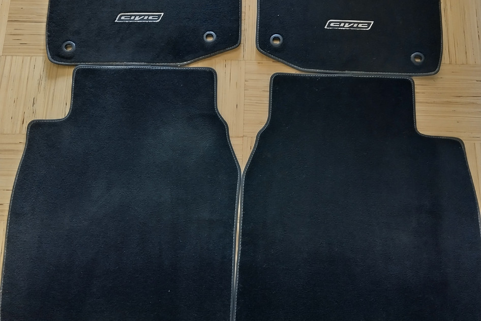 Honda Civic 2012-2017 originaal tekstiilist põrandamatid