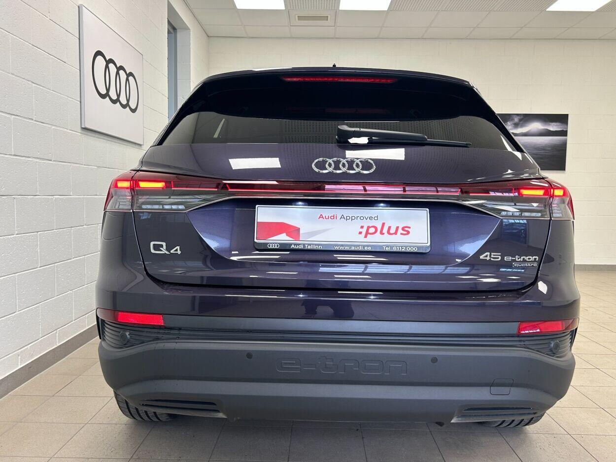 Audi Q4 e-tron 2022, photo 6/10