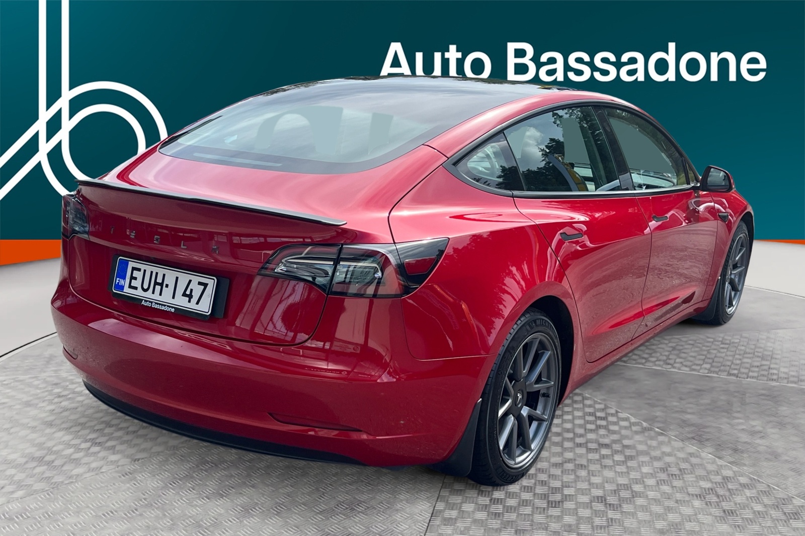 Tesla Model 3 2022, kuva 5/10
