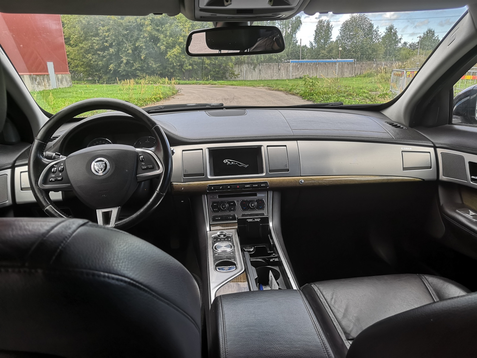 Jaguar XF 2013, kuva 7/8