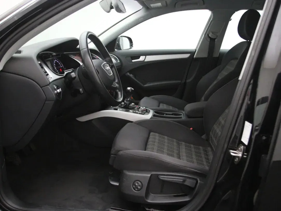 Audi A4 2015, kuva 4/10