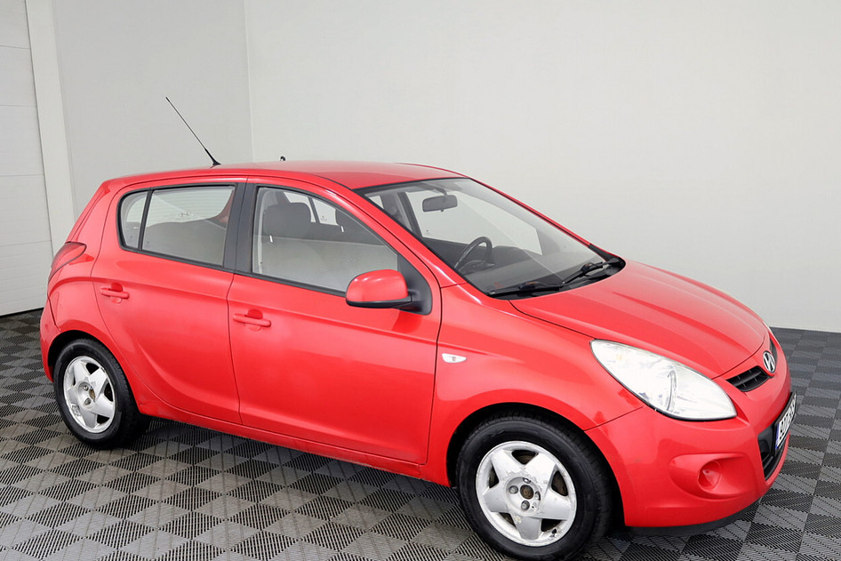 Hyundai i20, 2009, 1.4, 74 kW, bensiin, manuaal, esivedu