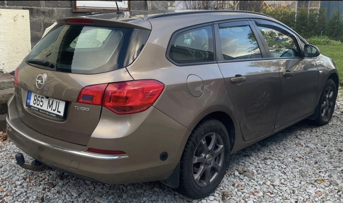 Opel Astra 2014, kuva 2/11