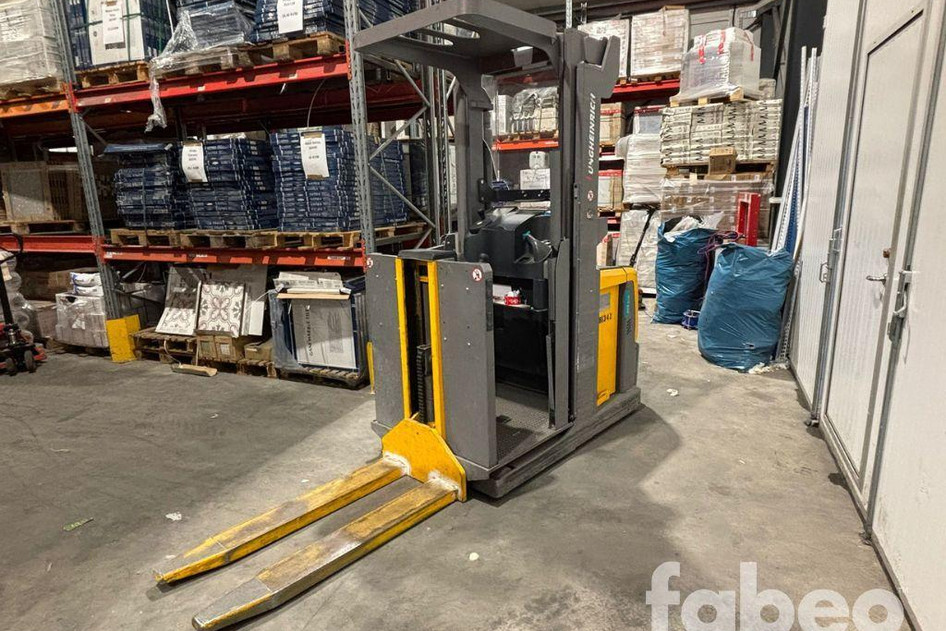 Jungheinrich EKS 110