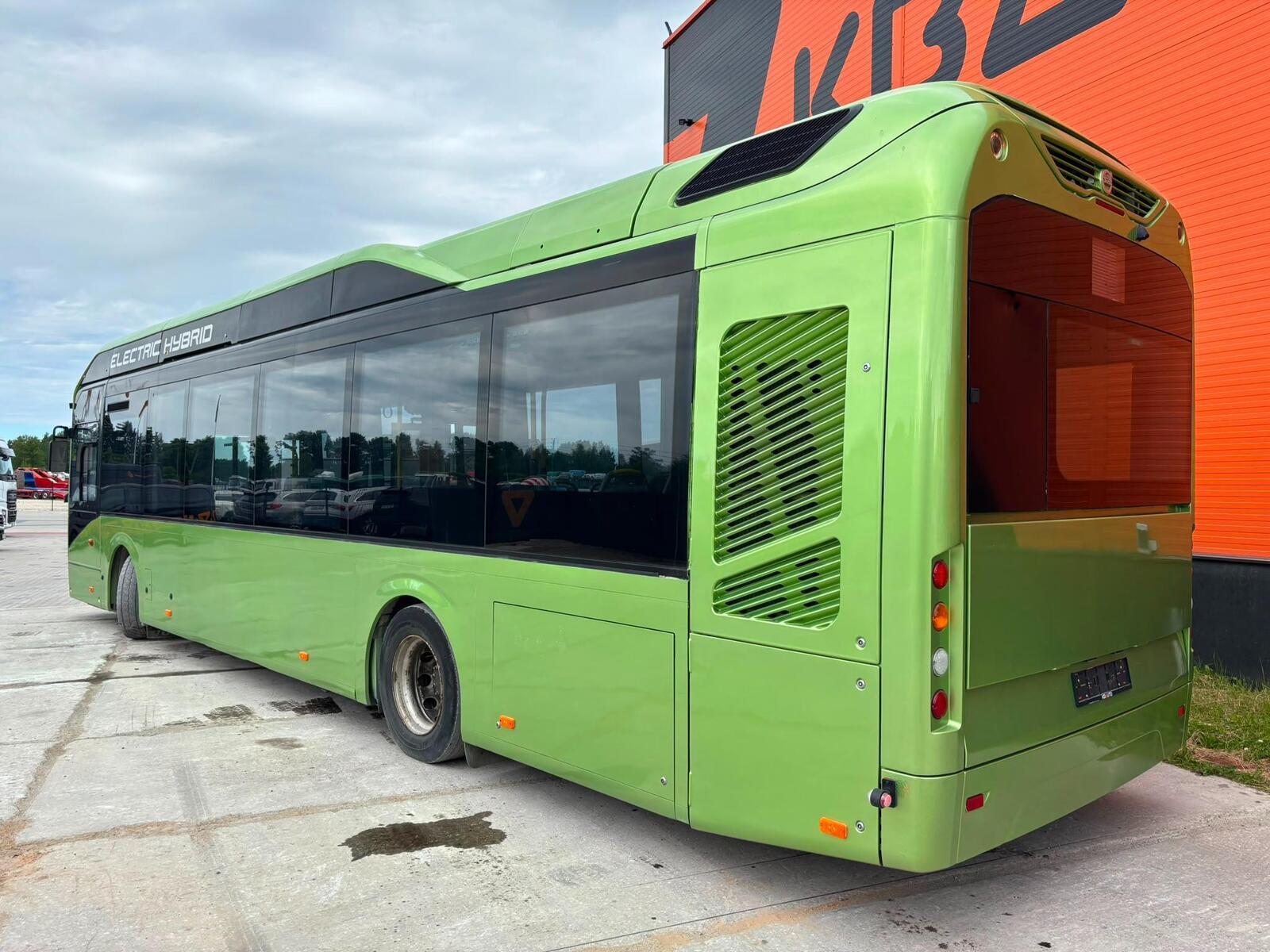 Volvo B5LHC 7900 4x2 2017, photo 6/26