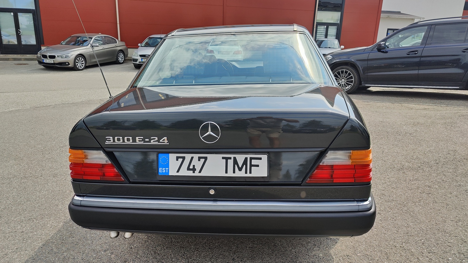Mercedes-Benz 300 1991, photo 6/16