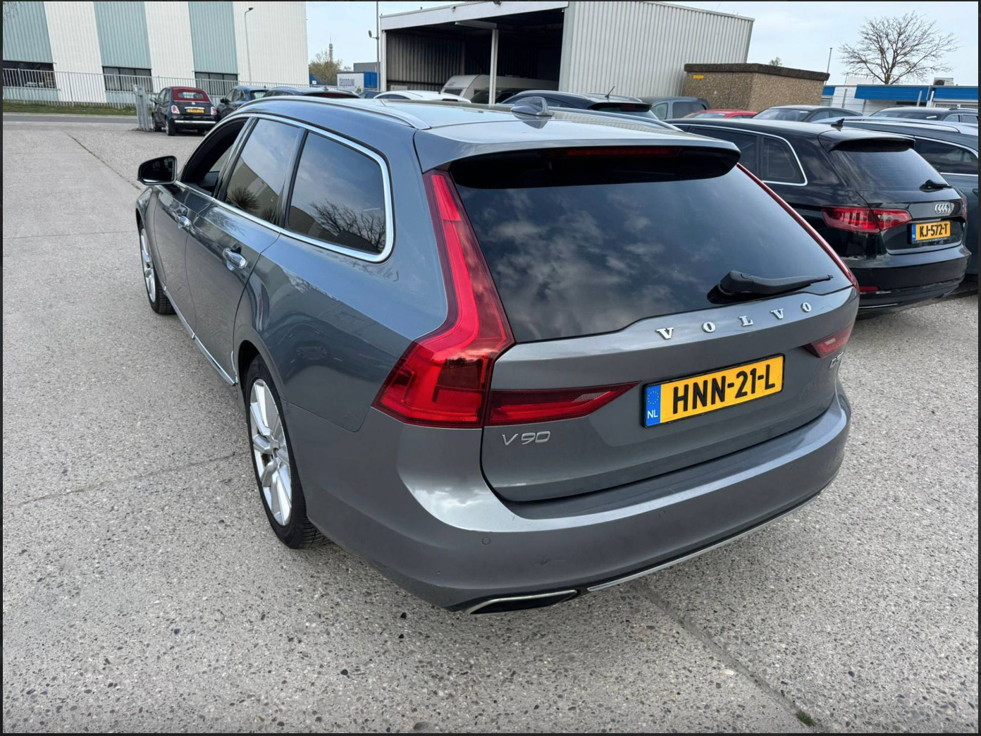 Volvo V90 2018, kuva 2/10