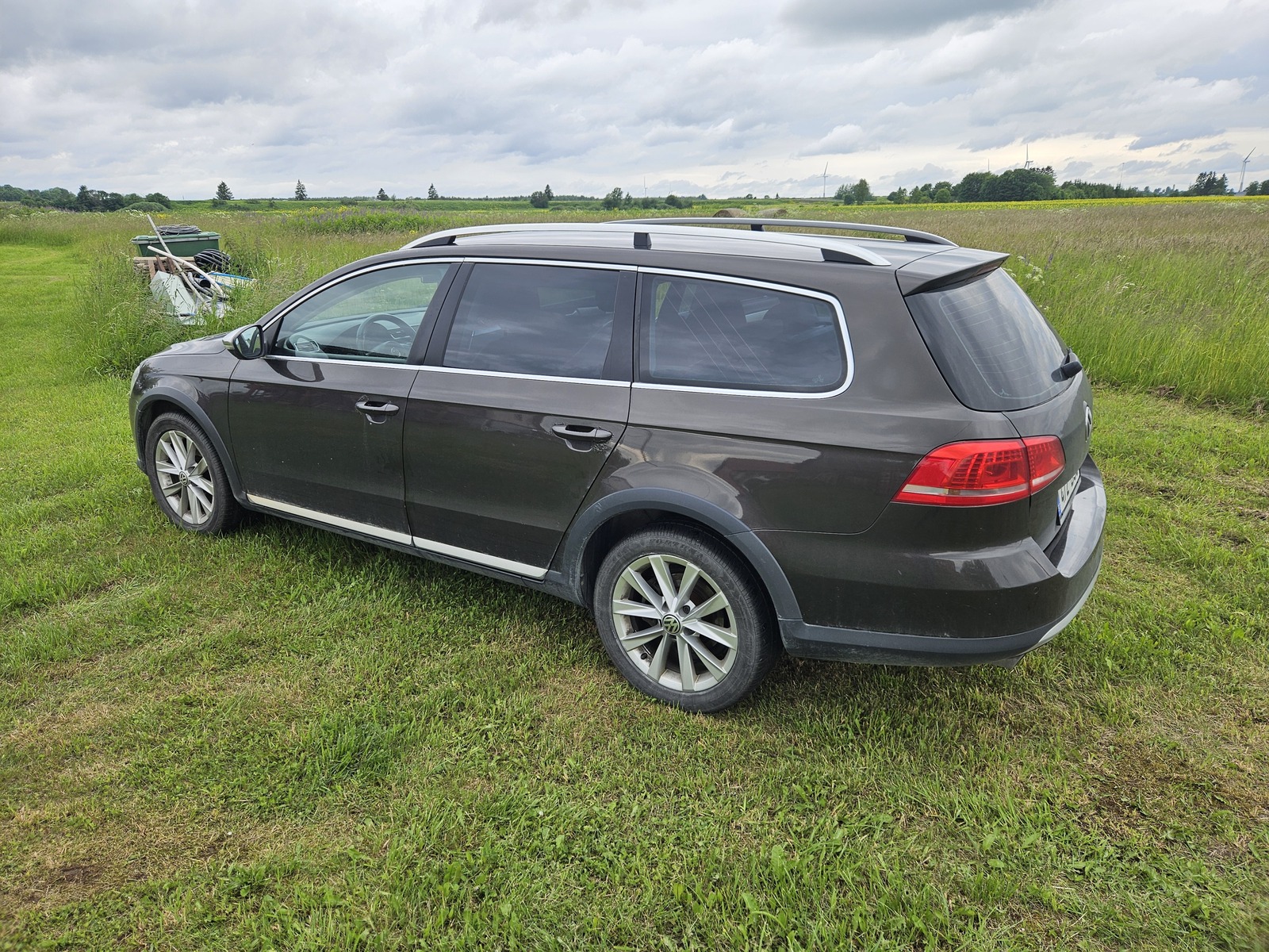 Volkswagen Passat 2012, photo 2/12