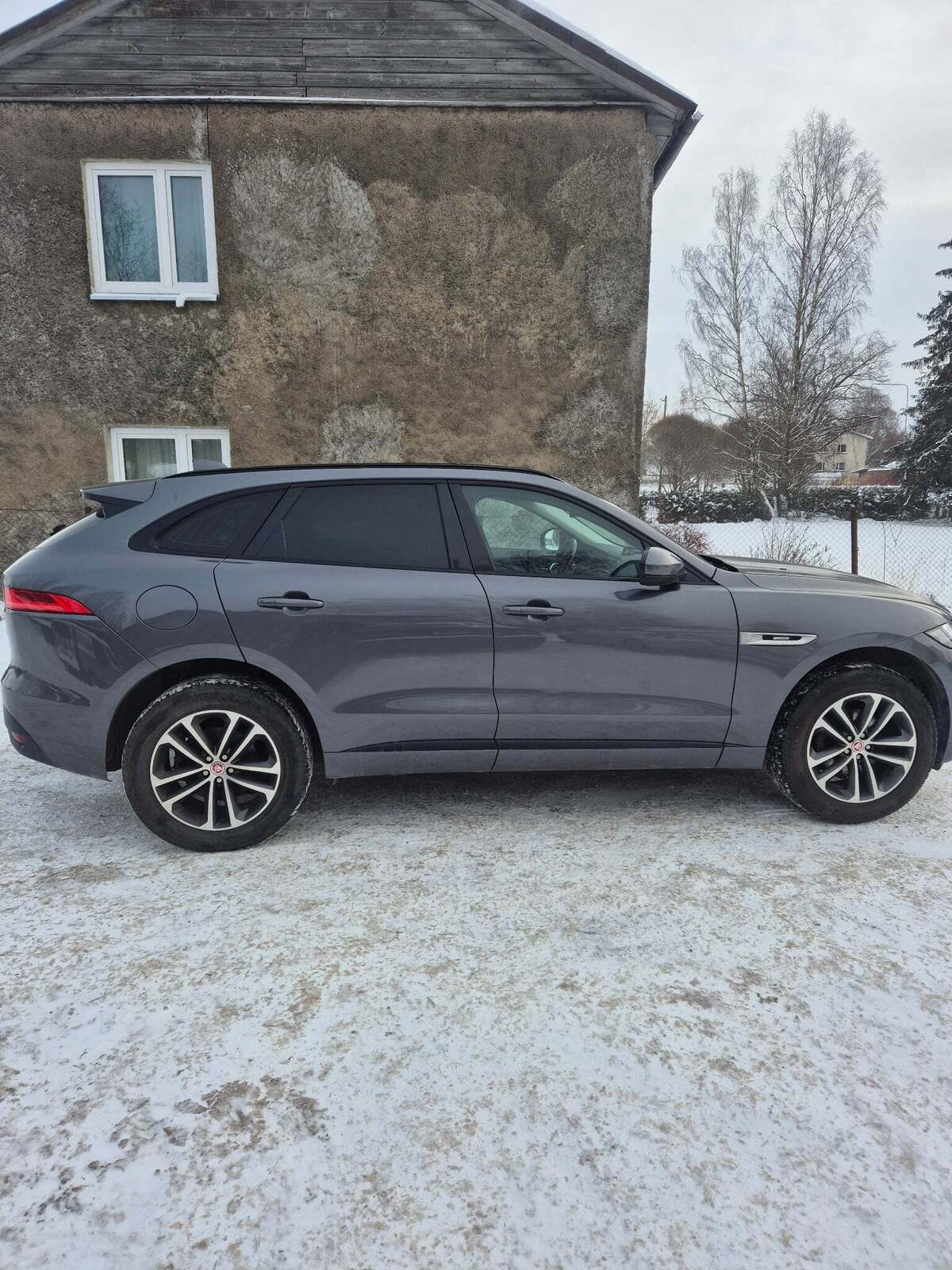 Jaguar F-Pace