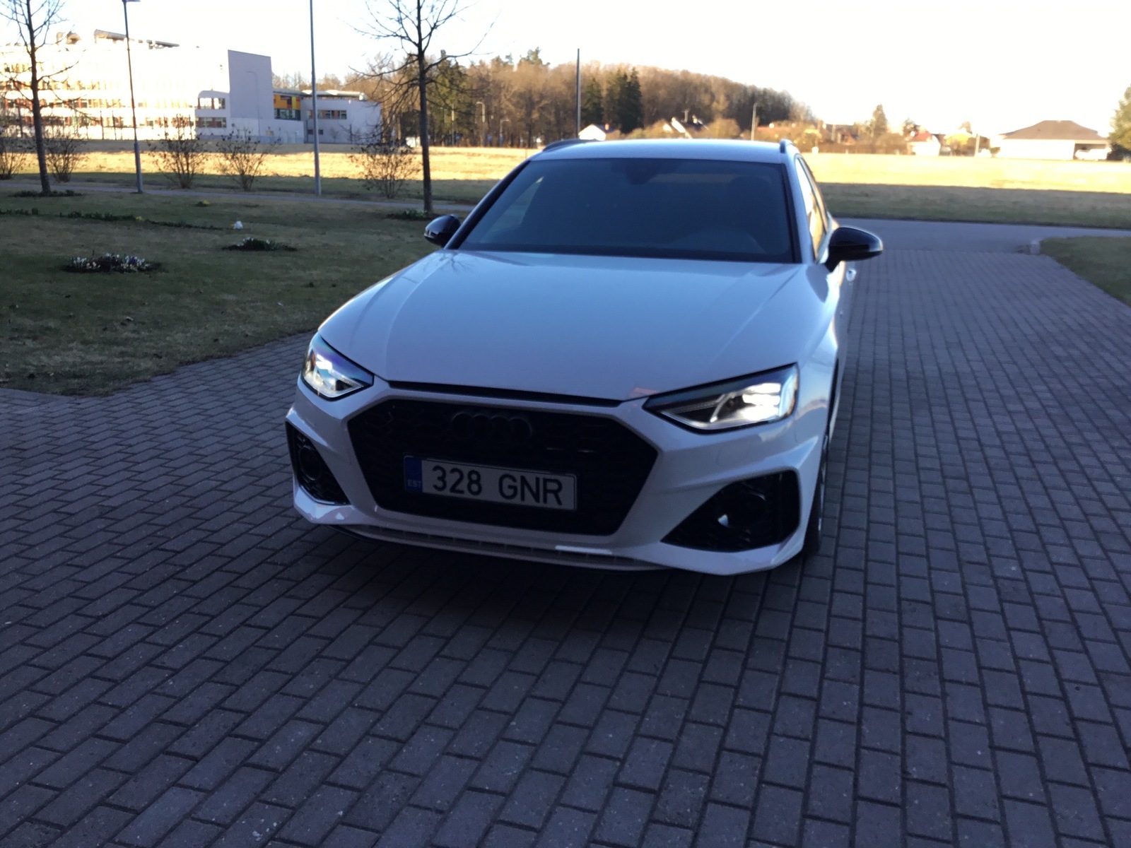 Audi A4 2024, photo 3/20