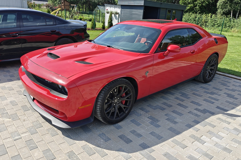 Dodge Challenger, 2015, 6.2, 527 kW, бензин, механическая, задний привод