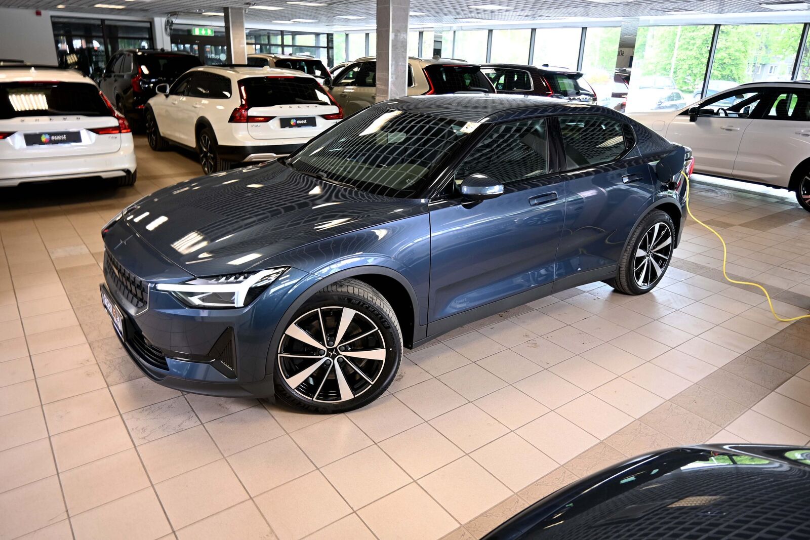 Polestar 2 2021, kuva 6/10