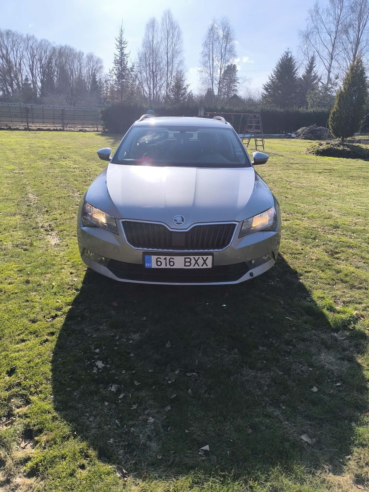 Škoda Superb 2018, photo 5/11