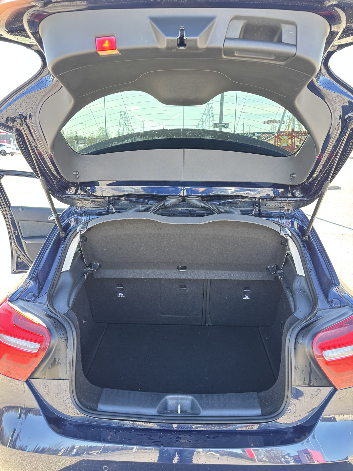 Mercedes-Benz A 180 2016, kuva 6/10