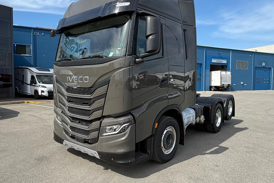 Iveco S-Way, 2026, 13.0, 368 kW, diisel, automaat, tagavedu