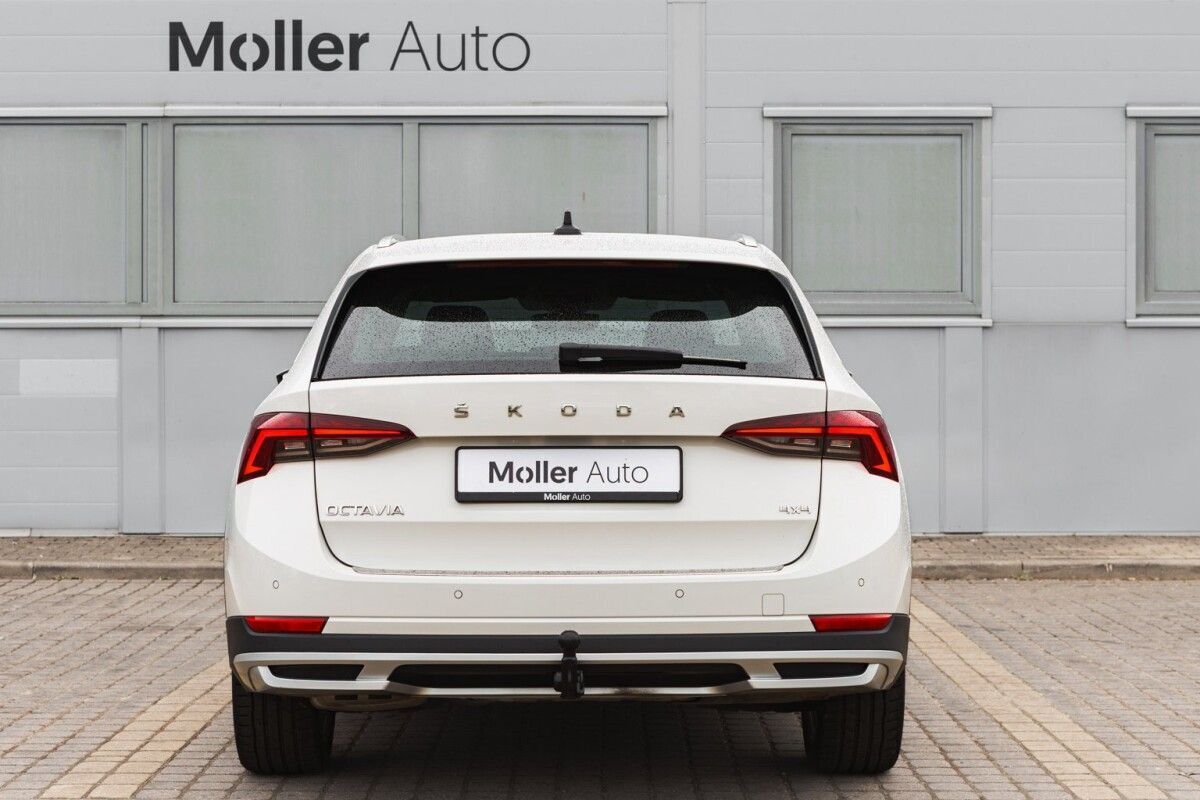 Škoda Octavia 2023, photo 4/38