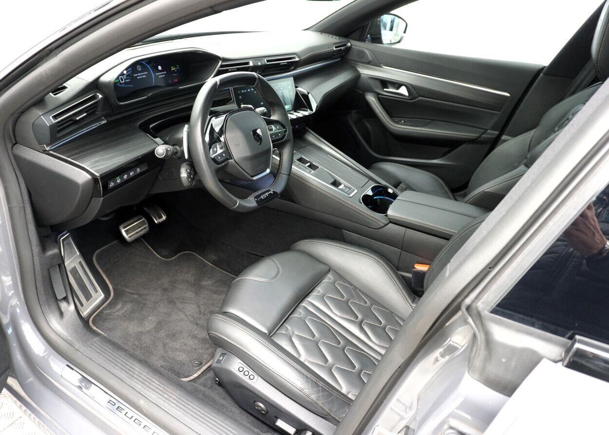 Peugeot 508 GT SW GT PHEV 225 1.6 133kW 2023, photo 4/10