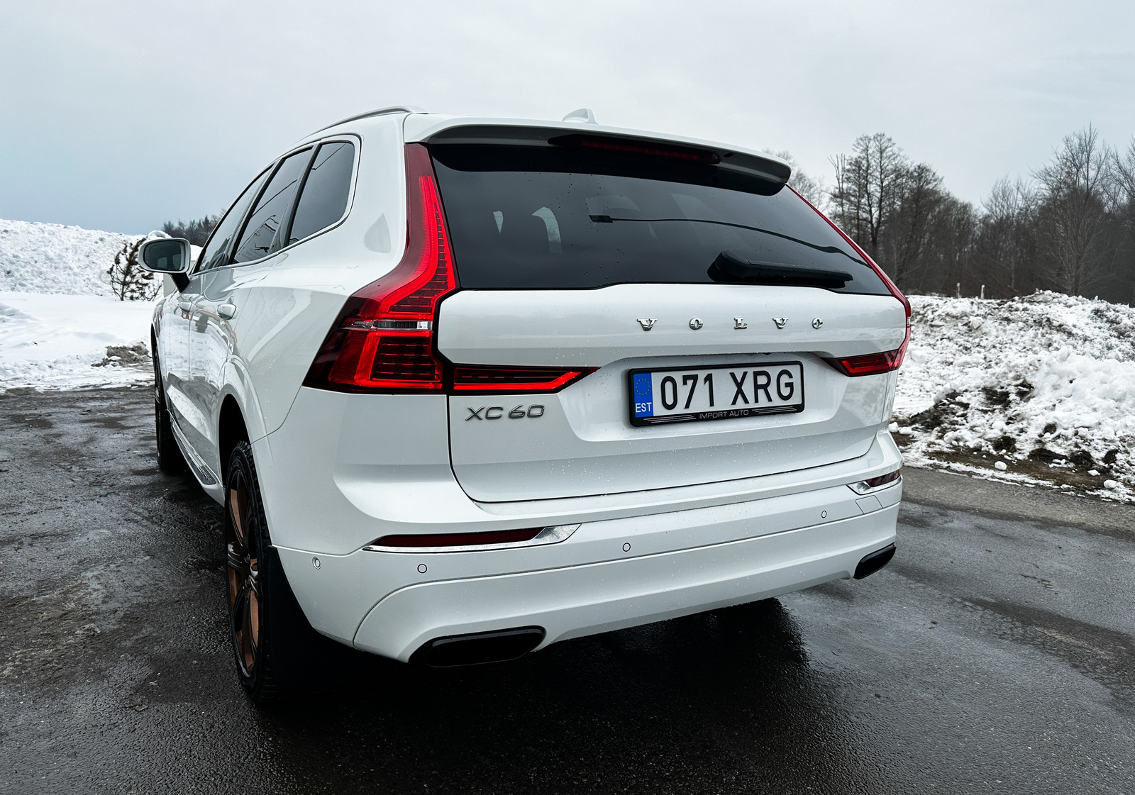 Volvo XC60 2018, kuva 2/27