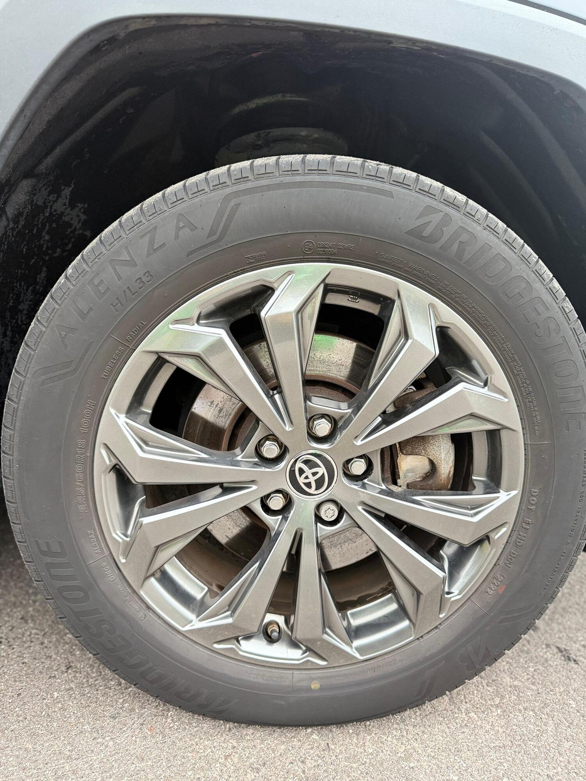 Toyota RAV4 2022, photo 8/8
