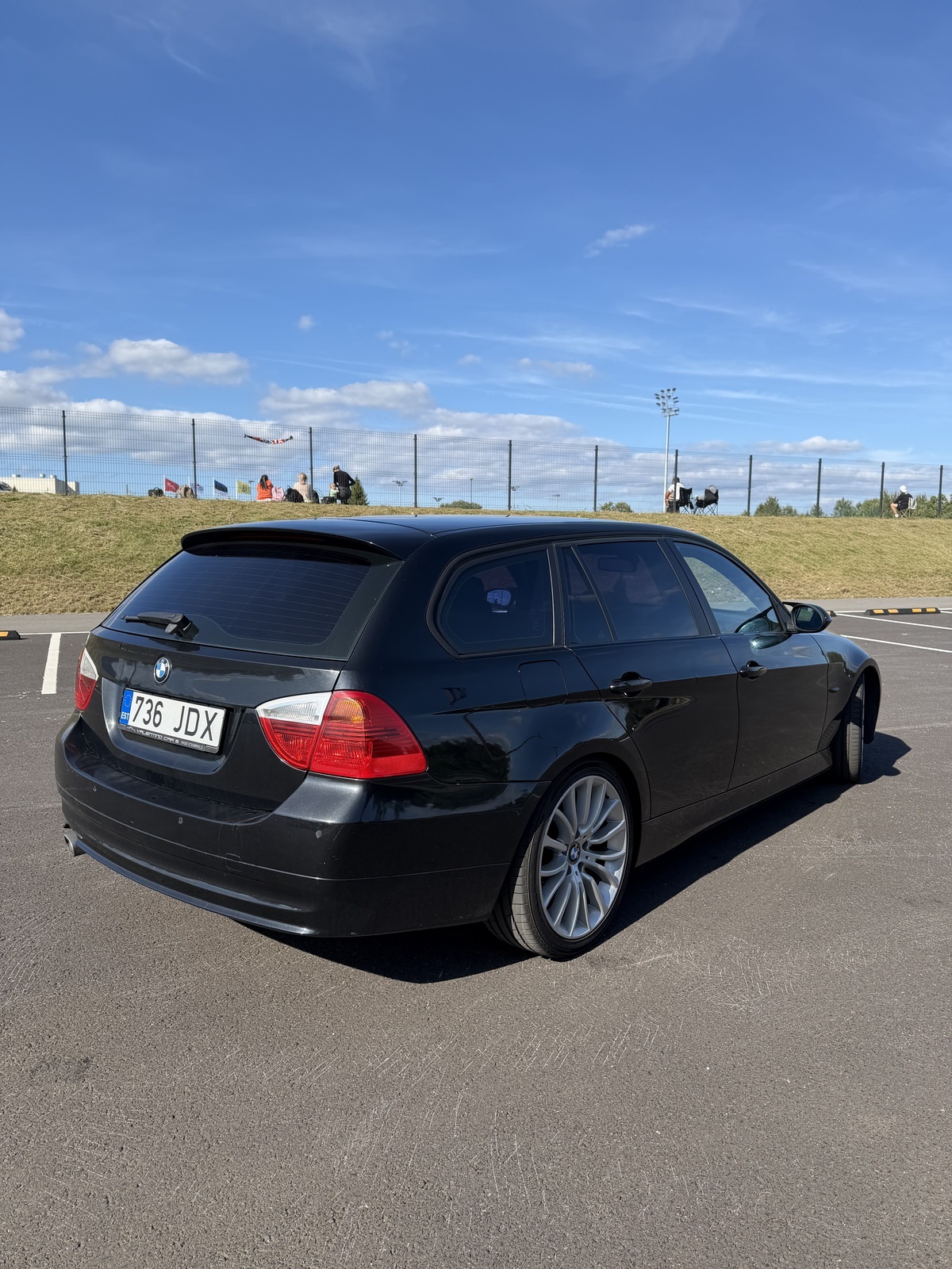 BMW 320 2008, kuva 2/10