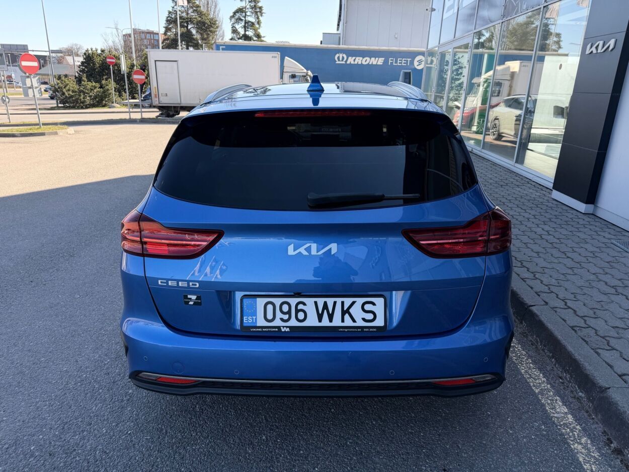 Kia cee'd Sportswagon 2023, photo 3/10
