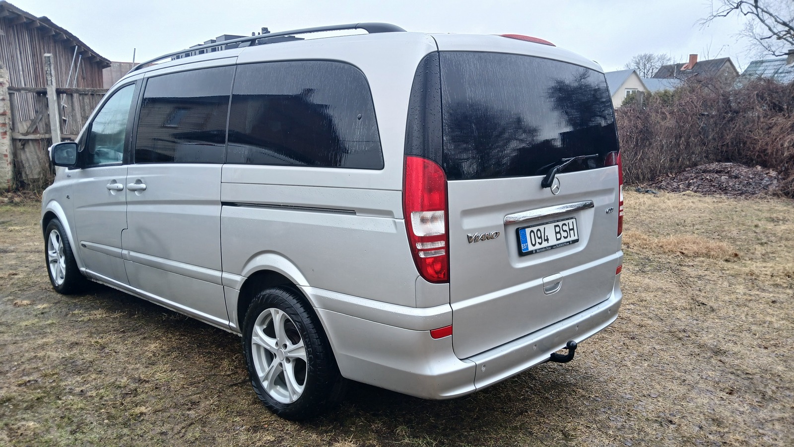Mercedes-Benz Viano 2011, photo 3/19