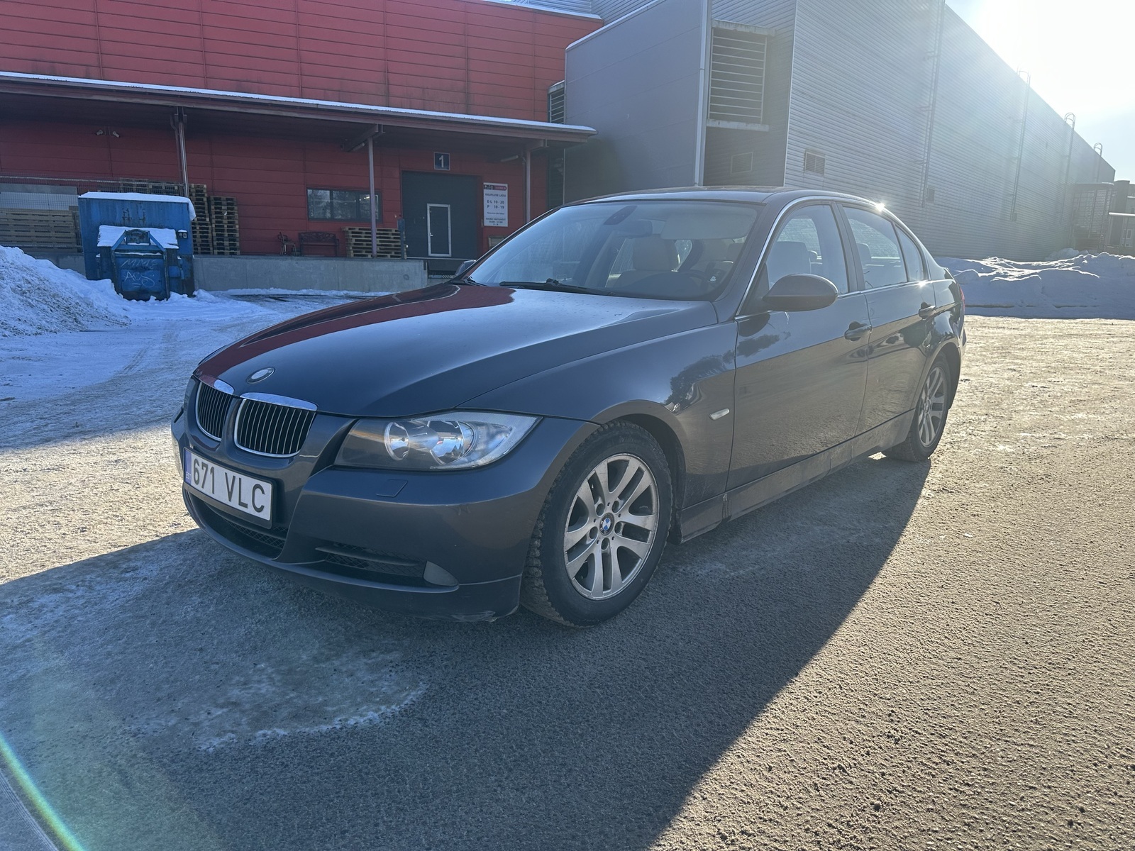 BMW 325 2006, kuva 2/6