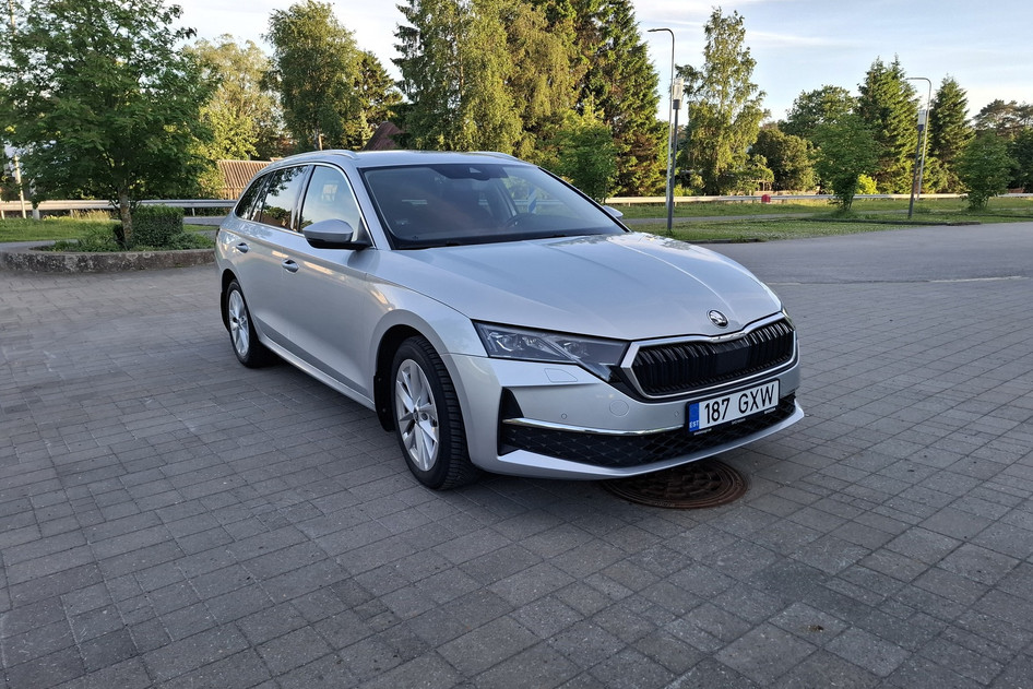 Škoda Octavia, 2025, 1.5, 110 kW, hübriid (bensiin/elekter), automaat, esivedu