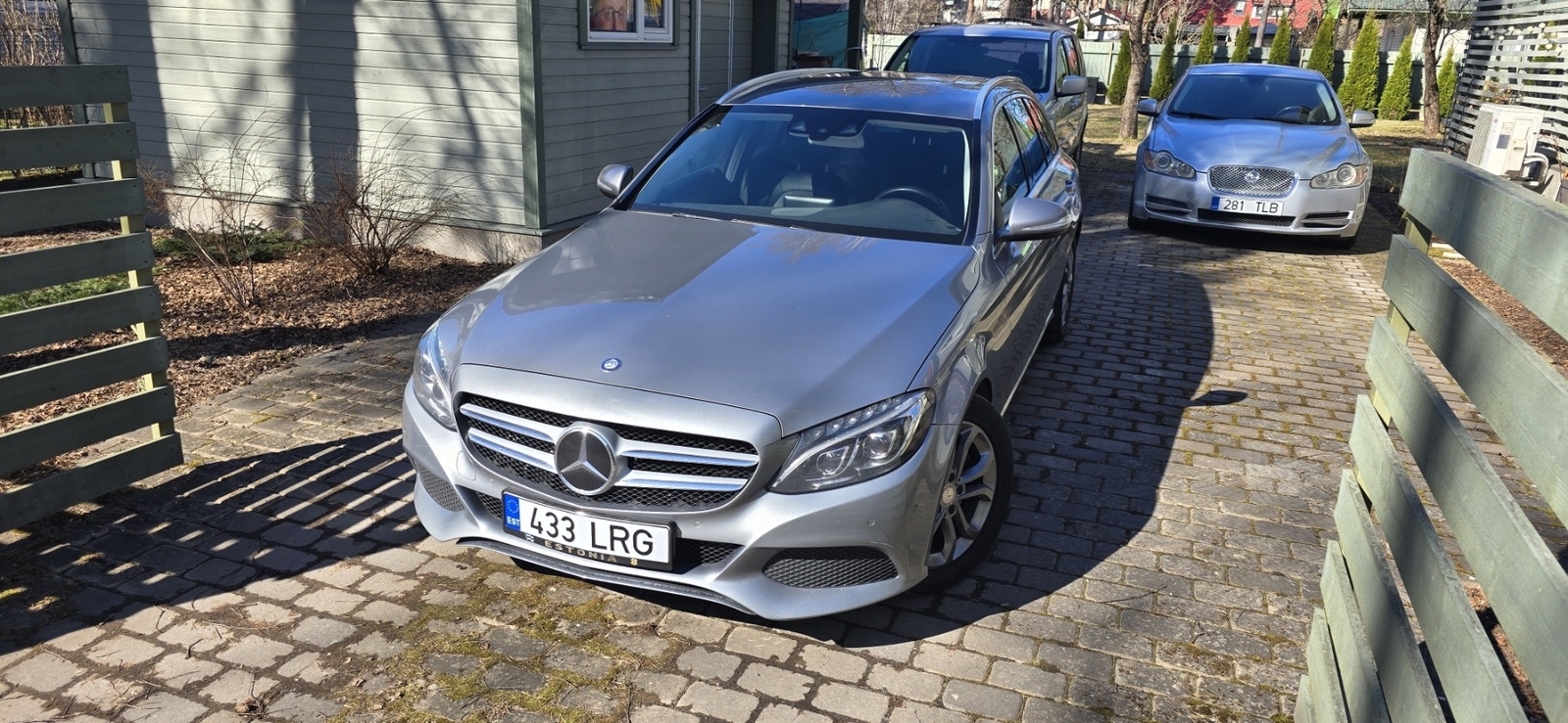 Mercedes-Benz C 220
