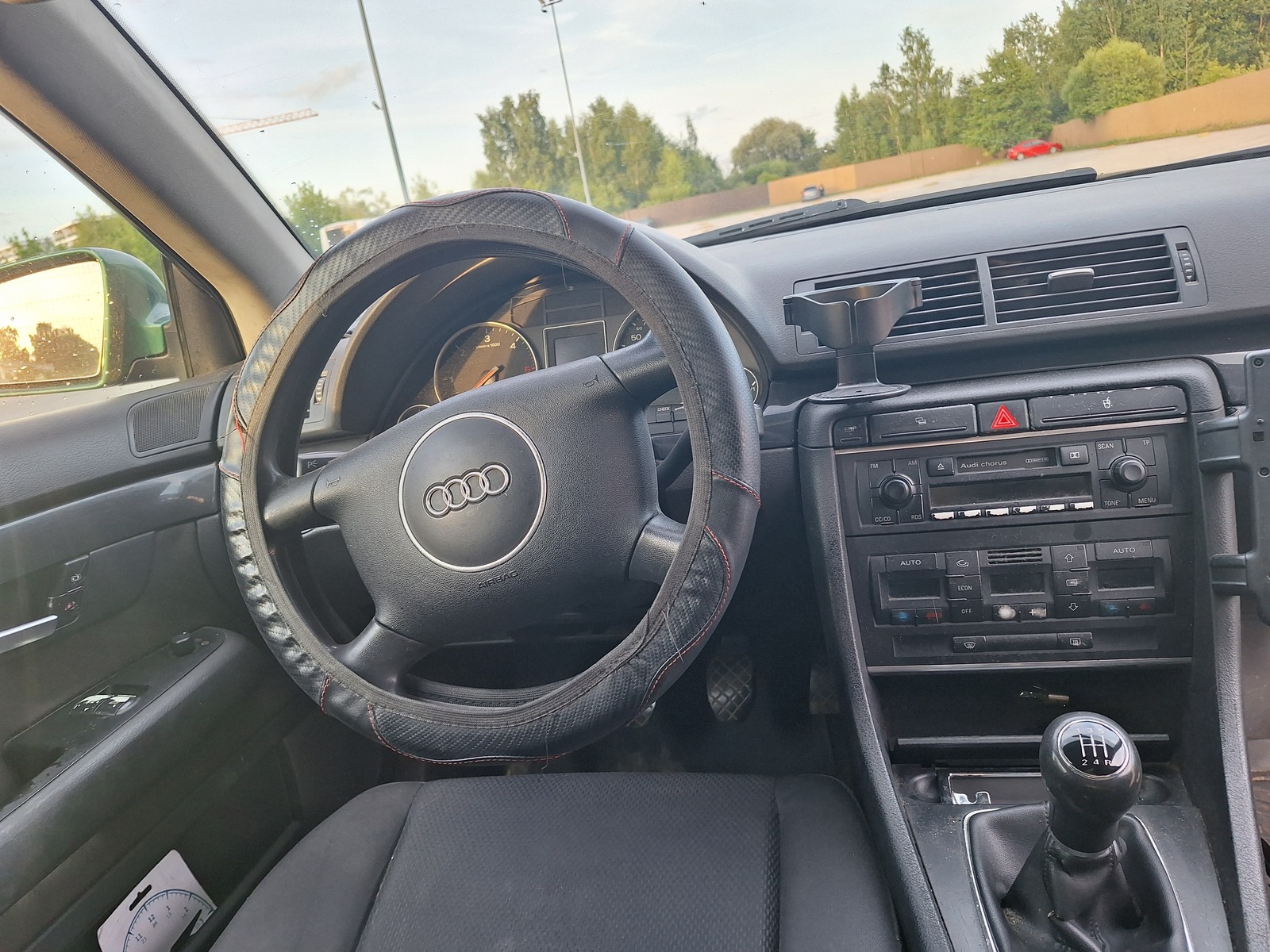 Audi A4 2001, kuva 6/7