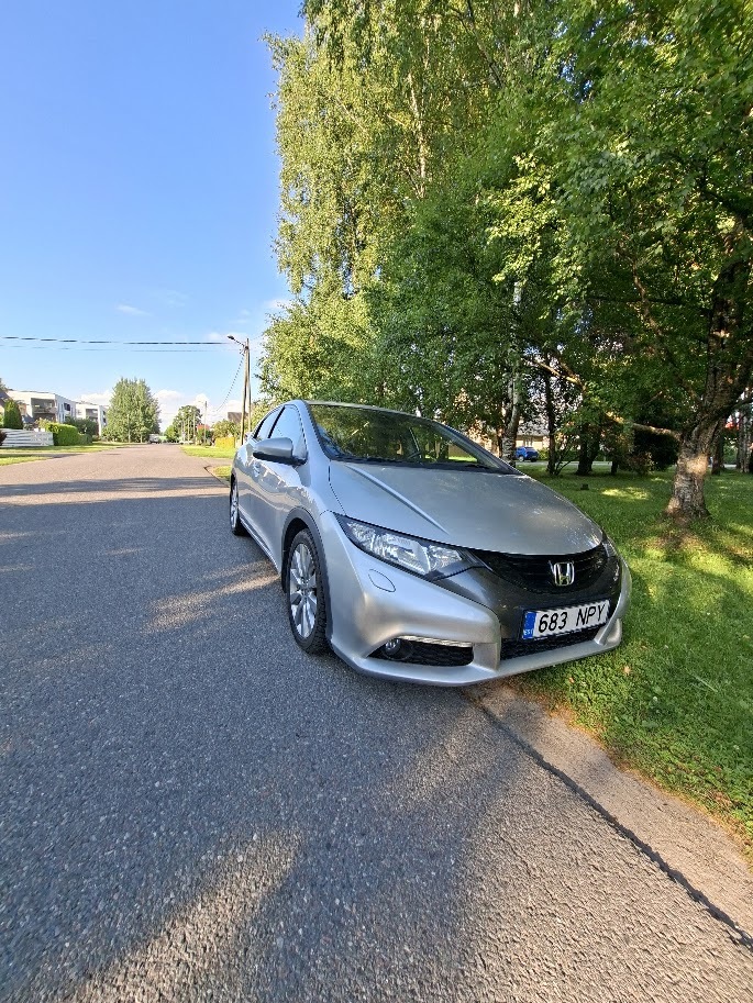 Honda Civic 1.8 R4 104kW 2012, photo 2/10