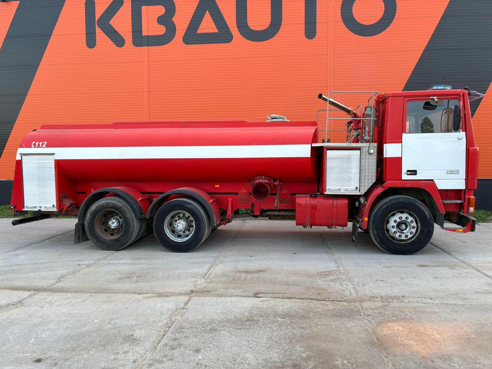 Volvo F 10 6x2 1978, photo 5/27