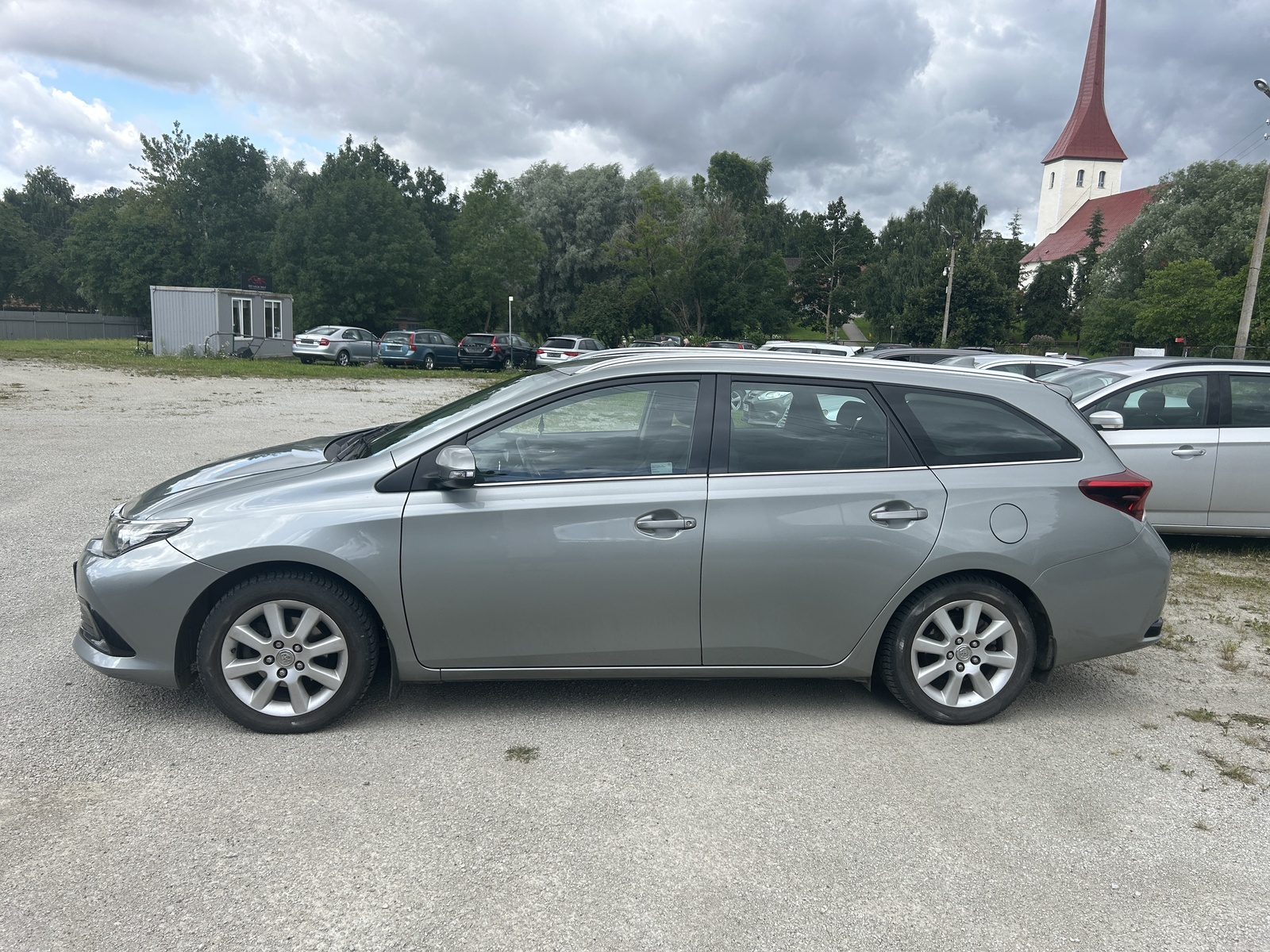 Toyota Auris 2017, photo 5/9