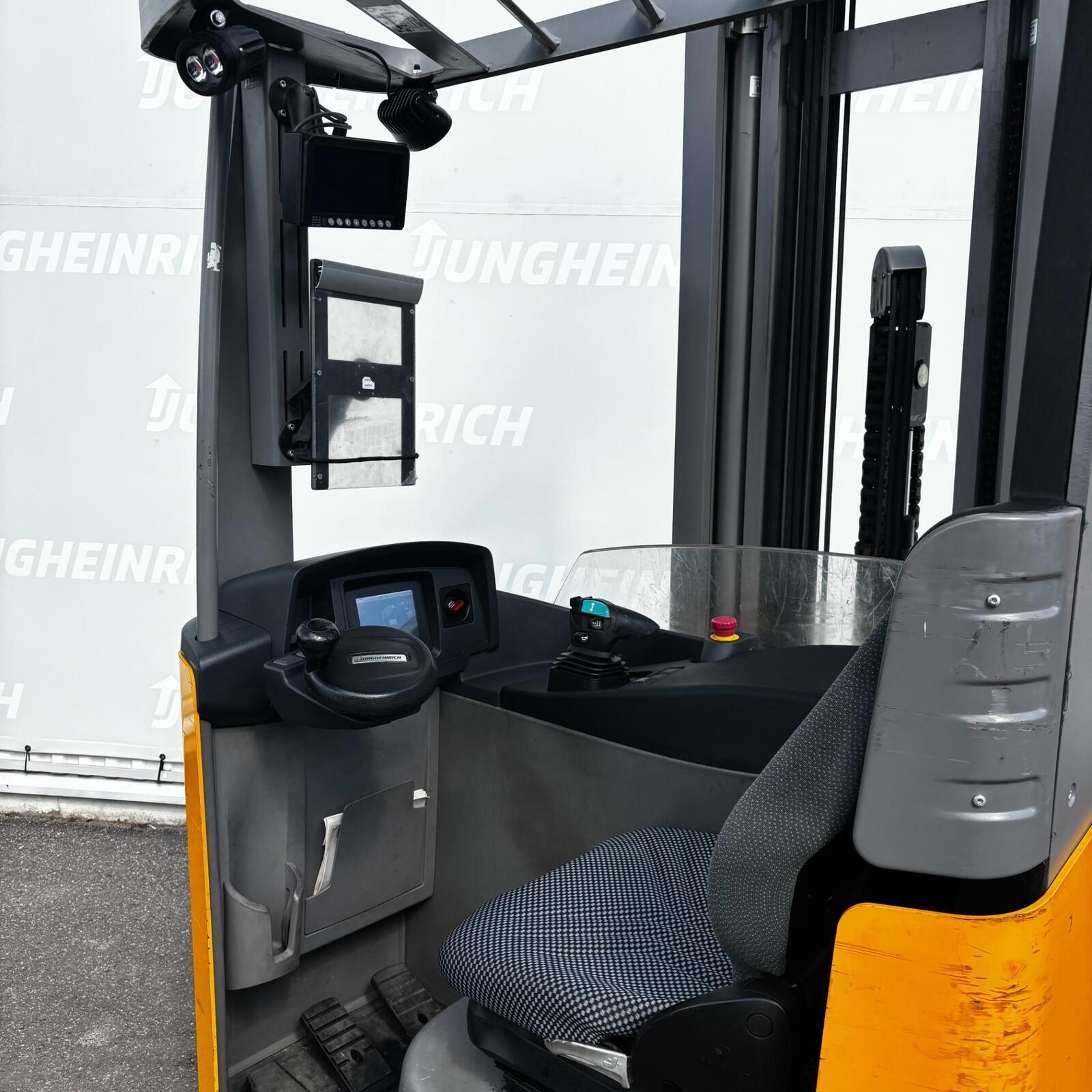 Jungheinrich ETV 325, kuva 6/7