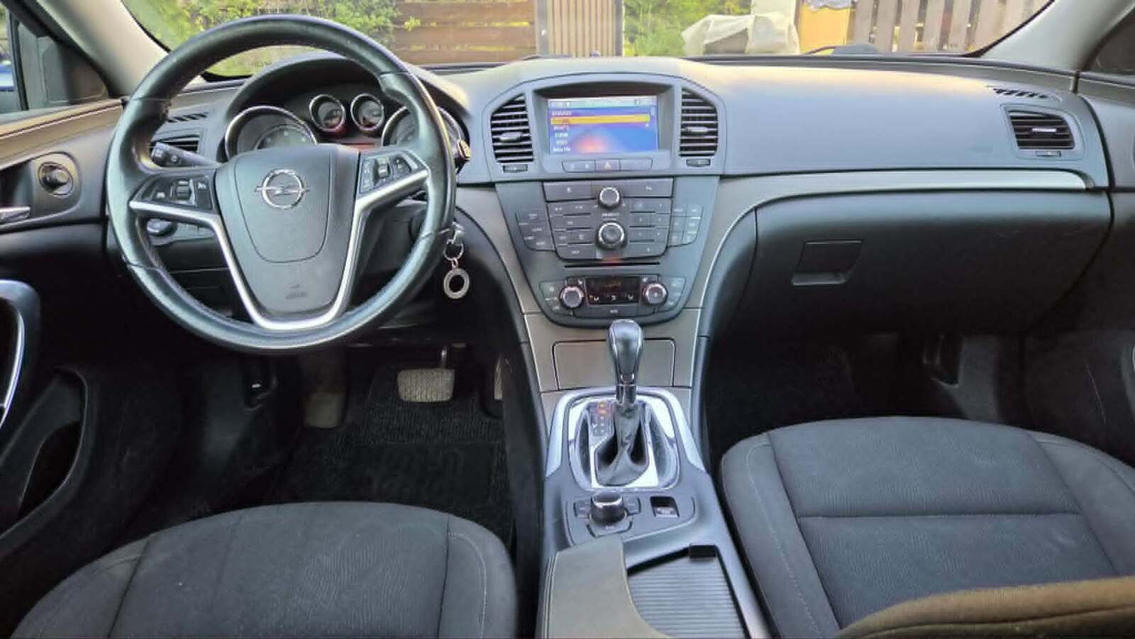 Opel Insignia 2011, kuva 6/6
