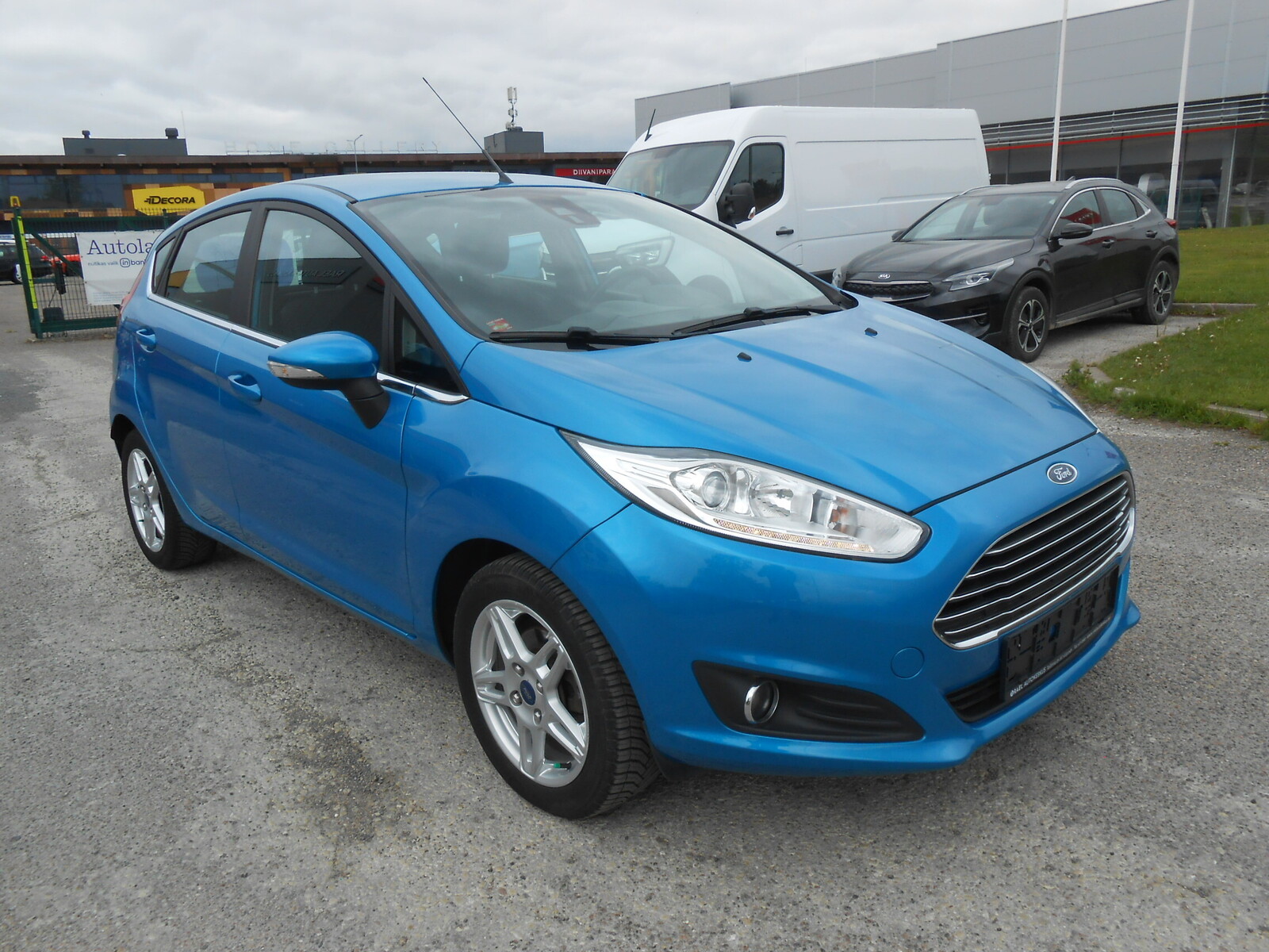 Ford Fiesta 2015, photo 3/20
