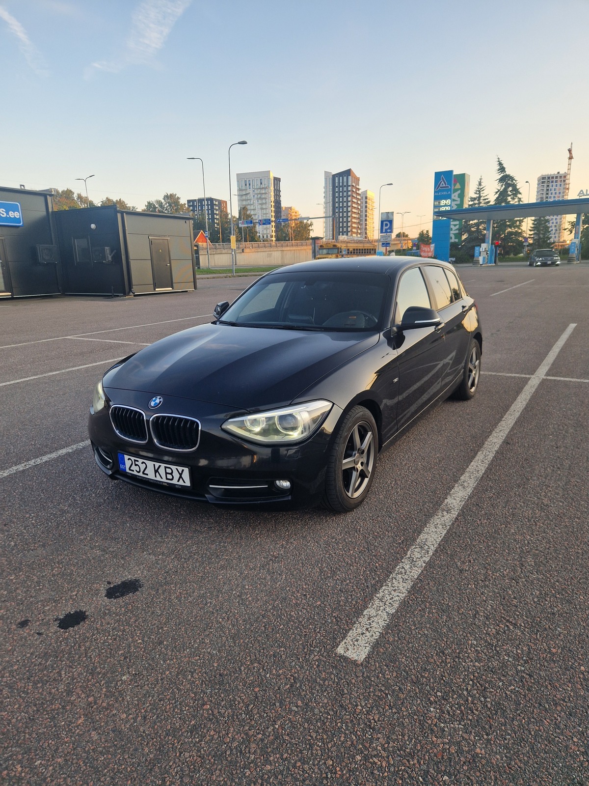 BMW 116 2013, kuva 3/8