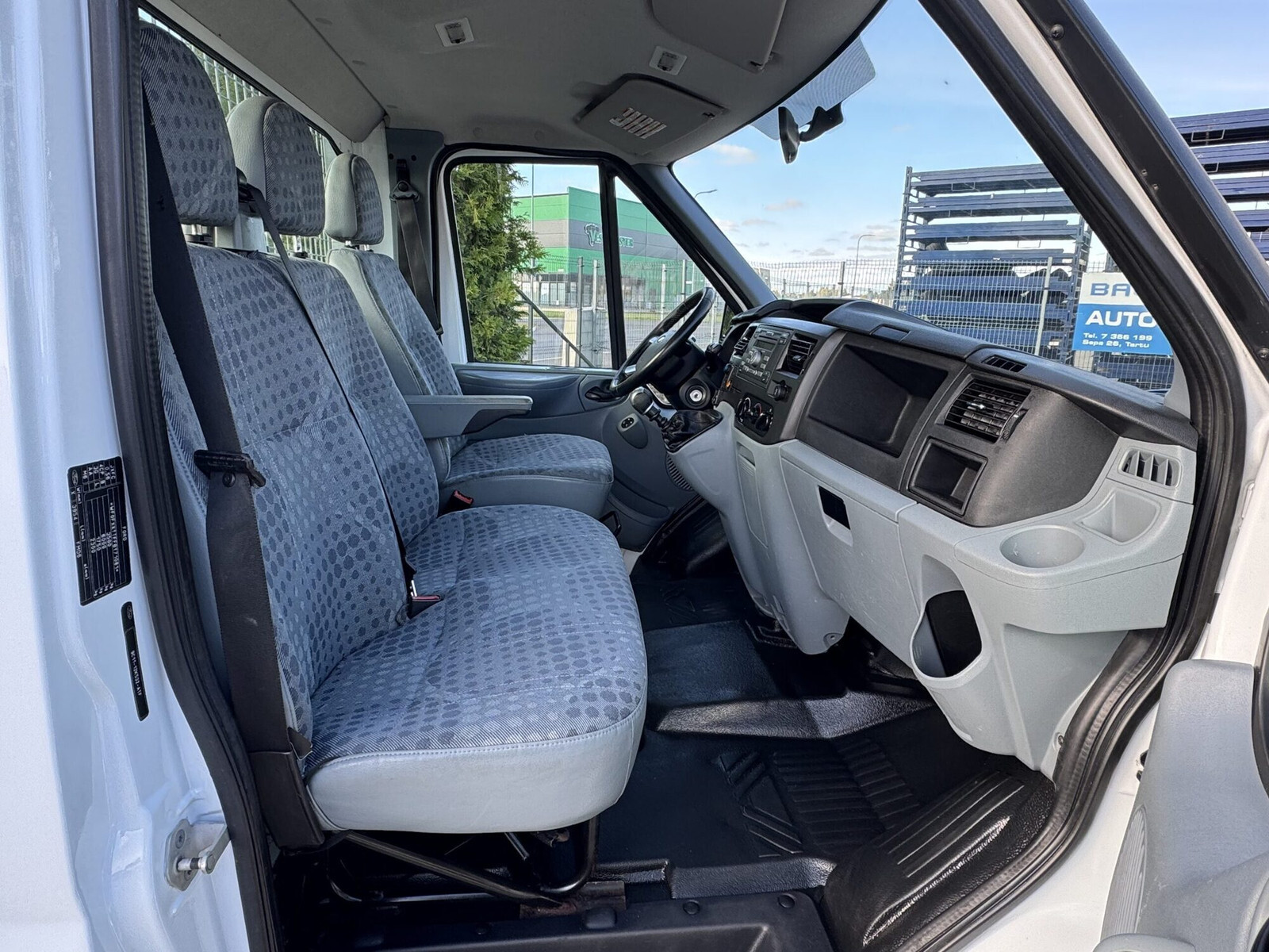 Ford Transit 2011, kuva 3/6