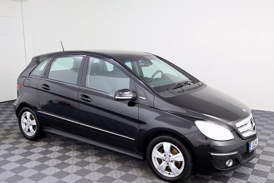 Mercedes-Benz B 180, 2010, 2.0, 85 kW, petrol, automatic, front-wheel drive