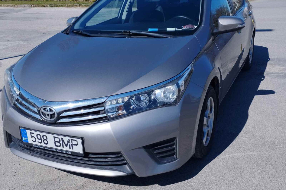 Toyota Corolla, 2014, 1.6, 97 kW, бензин, механическая, передний привод