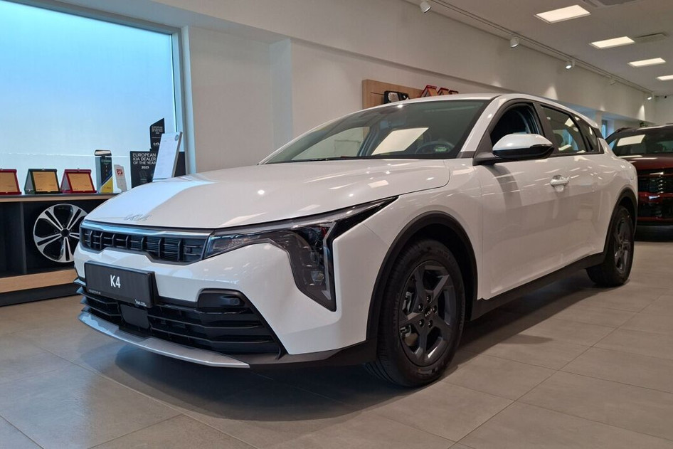 Kia, 2026, 1.6, 110 kW, bensiin, automaat, esivedu