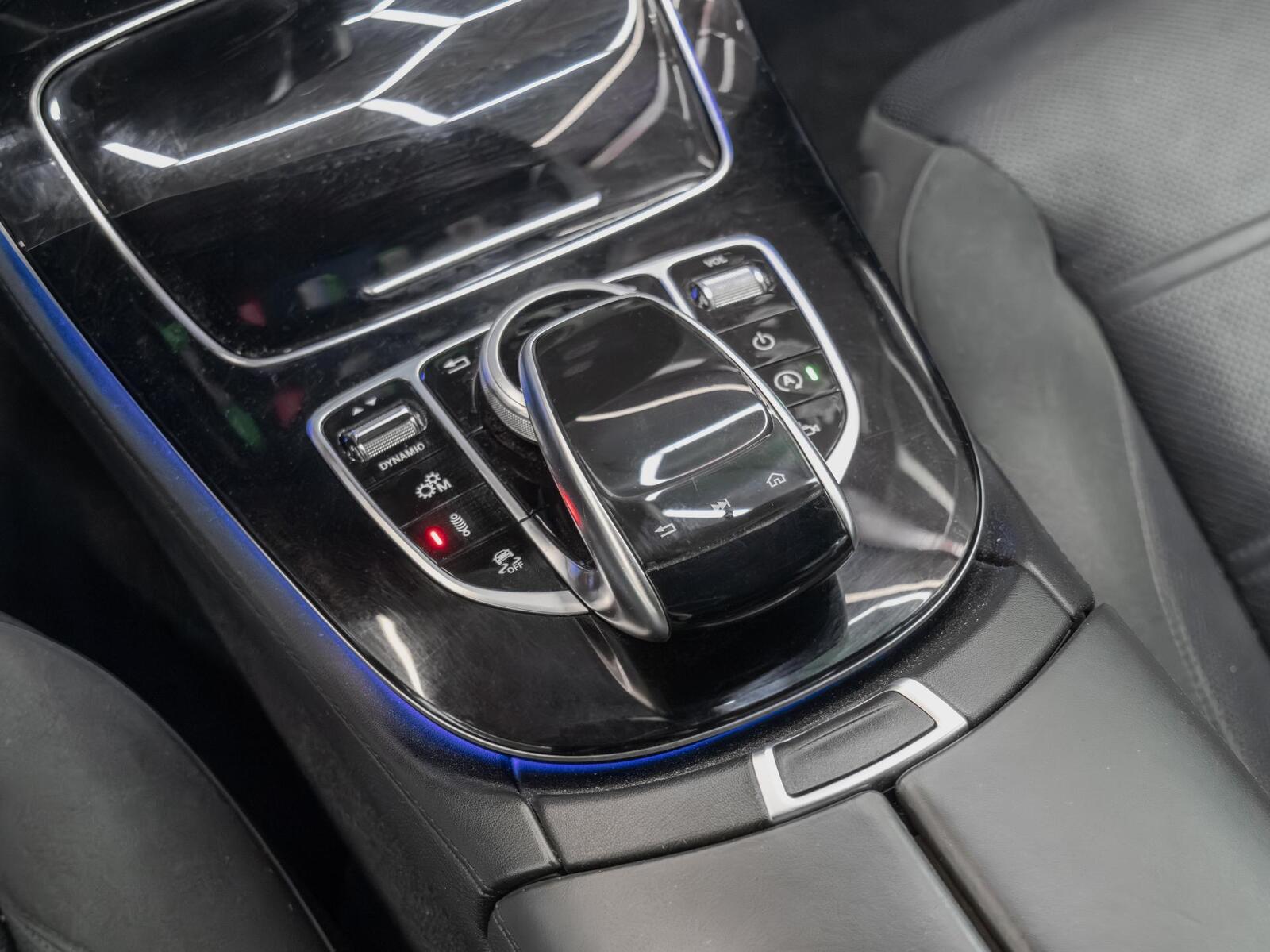Mercedes-Benz E 43 AMG 2017, kuva 7/15