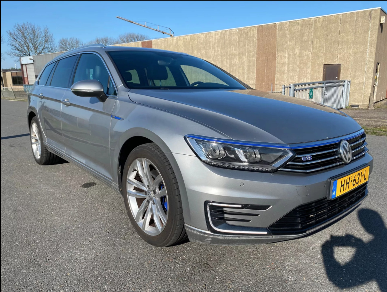 Volkswagen Passat 2015, photo 2/10