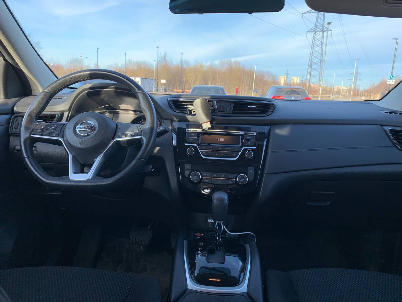 Nissan Qashqai 2019, photo 2/3