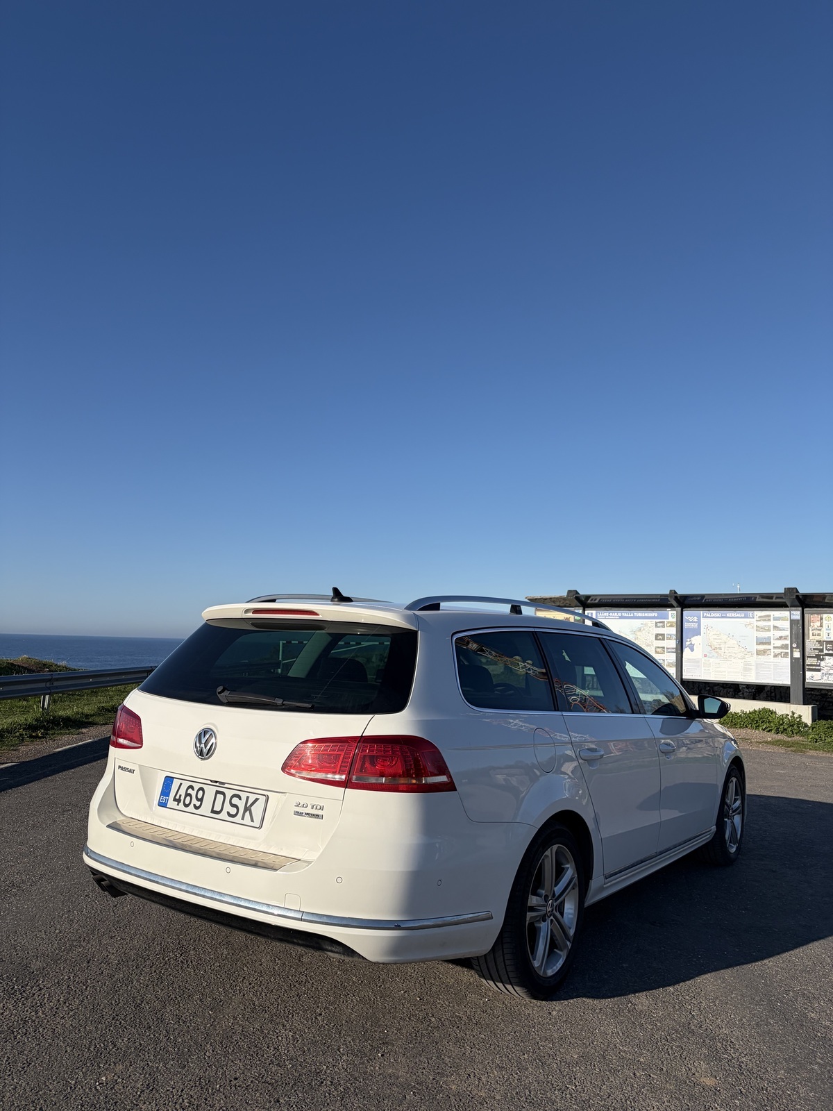 Volkswagen Passat 2014, photo 4/9