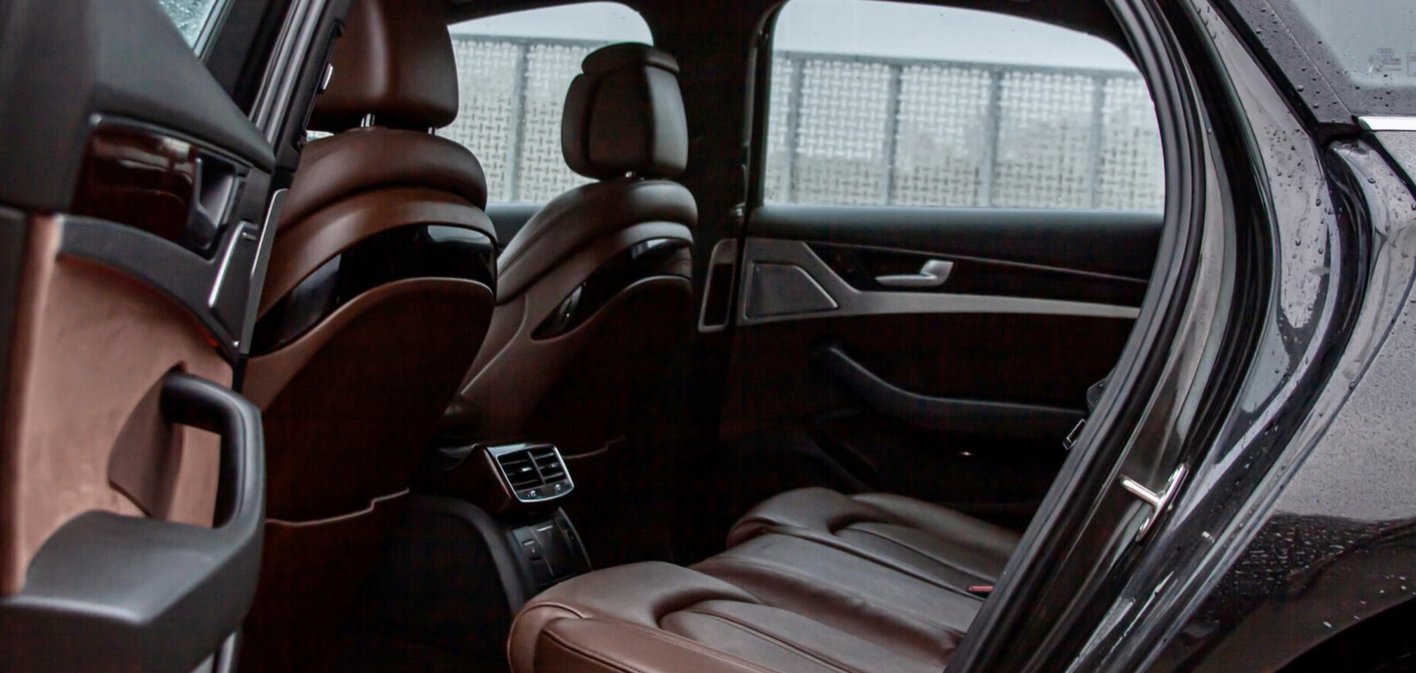 Audi A8 2013, photo 6/16