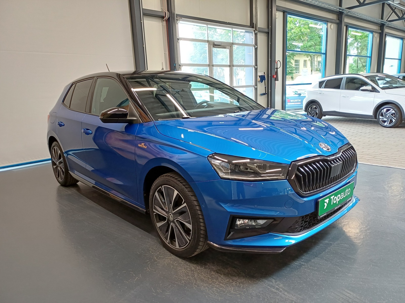 Škoda Fabia 2024, photo 2/10