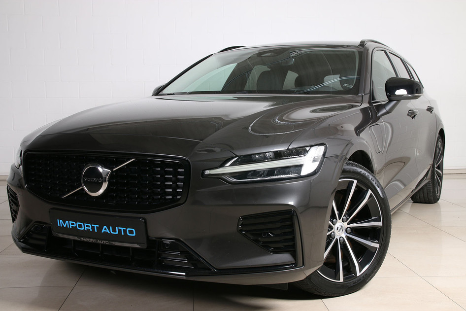 Volvo V60, 2022, 2.0, 186 kW, подключаемый гибрид (бензин/электричество), автомат, полный привод