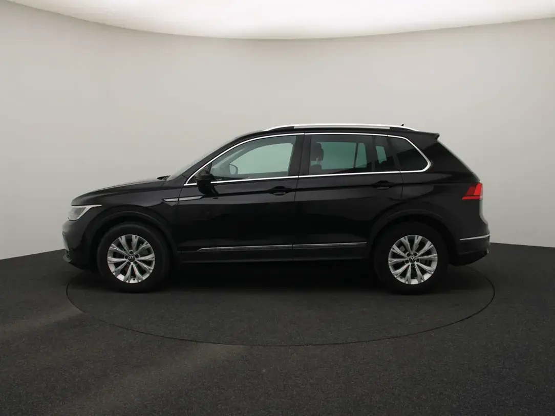 Volkswagen Tiguan 2022, kuva 6/10